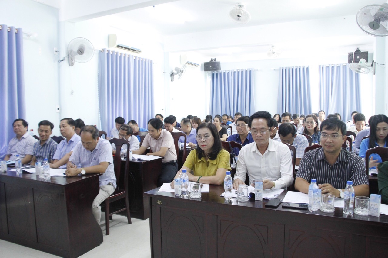Công đoàn Viên chức tỉnh Quảng Ngãi tiếp tục đổi mới, nâng cao chất lượng hoạt động công đoàn và phong trào CBCCVCLĐ