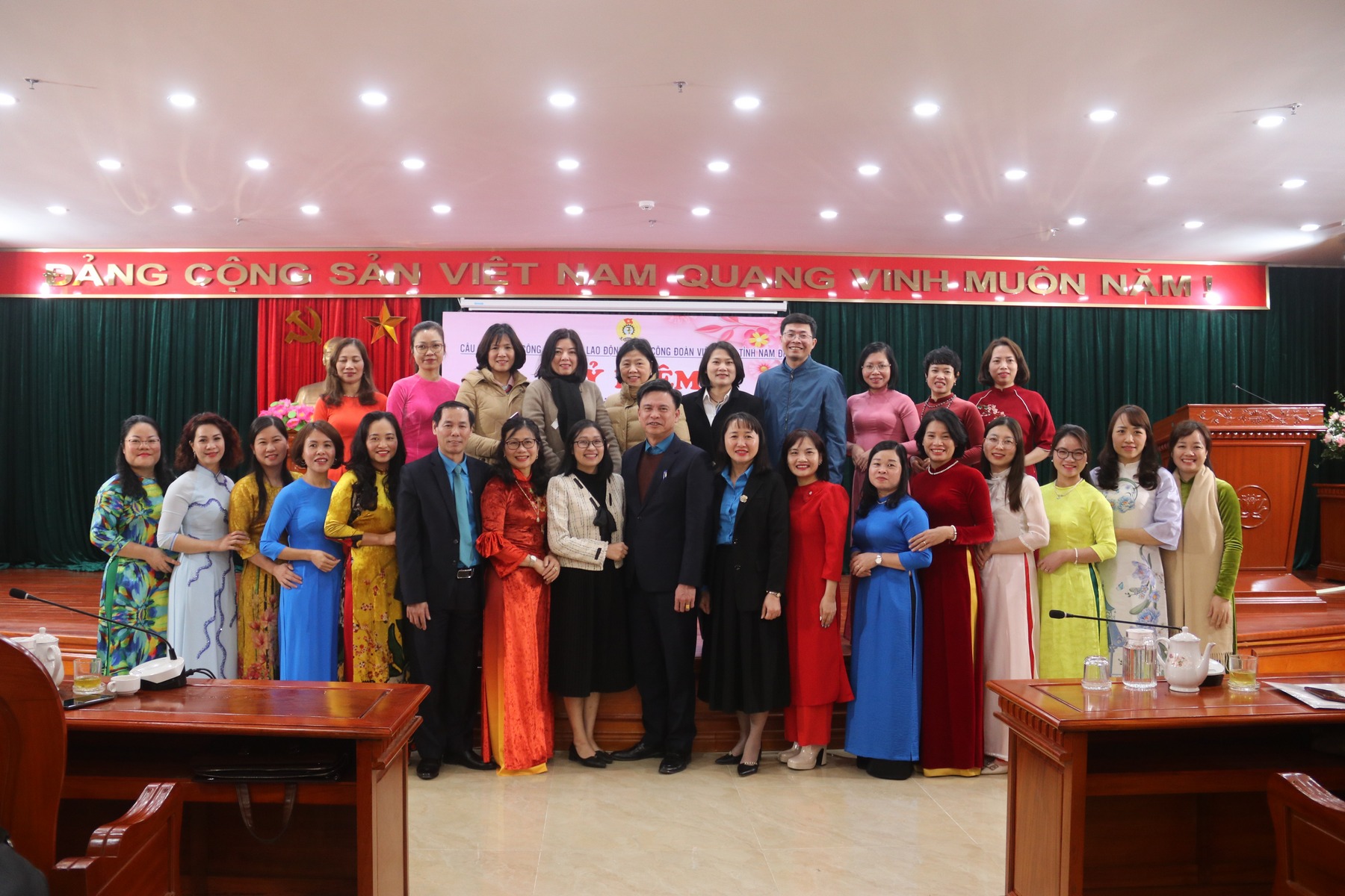 Triển khai Nghị quyết Đại hội XIII Công đoàn Việt Nam về công tác Nữ công và Tập huấn công tác Nữ công năm 2024
