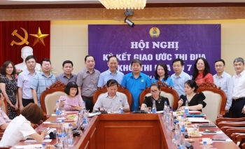 Khối thi đua số VII Công đoàn Viên chức Việt Nam: Ký kết giao ước thi đua năm 2023
