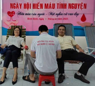 Đoàn viên Công đoàn Viên chức tỉnh Bình Định nô nức tham gia “Ngày hội Hiến máu tình nguyện”