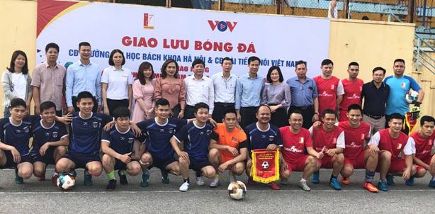 Công đoàn Đài TNVN giao lưu bóng đá với Công đoàn Đại học Bách khoa Hà Nội