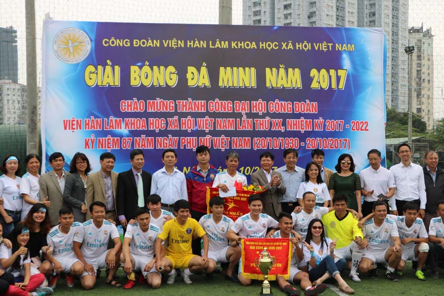 CĐ Viện Hàn lâm Khoa học xã hội Việt Nam tổ chức giải bóng đá mini năm 2017