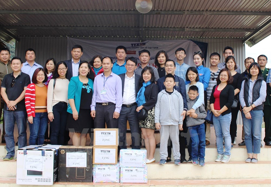 CĐ Thông tấn xã Việt Nam tổ chức chương trình thiện nguyện tại Hà Giang