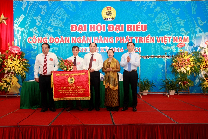 Đại hội Đại biểu Công đoàn Ngân hàng Phát triển Việt Nam lần thứ III