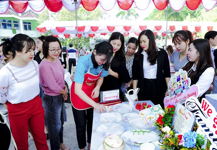 Công đoàn viên chức tỉnh Ninh Bình tổ chức hội thi nấu ăn với chủ đề 