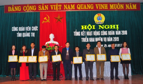 Công đoàn Viên chức tỉnh Quảng Trị: 81 đoàn viên được kết nạp Đảng trong năm 2018