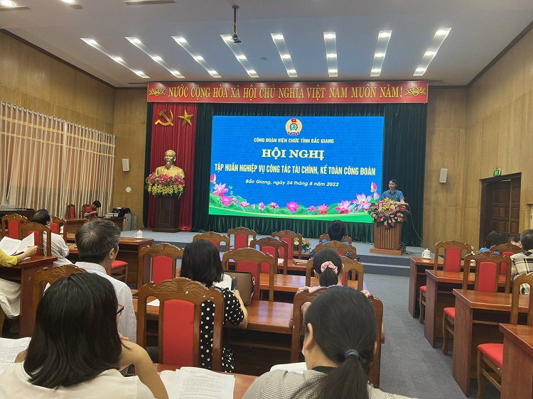 Công đoàn Viên chức tỉnh Bắc Giang tổ chức tập huấn nghiệp vụ công tác công đoàn