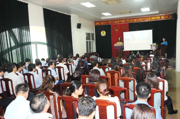 CĐVC tỉnh Ninh Bình ký thỏa thuận phúc lợi đoàn viên và tuyên truyền về chính sách BHXH, BHYT