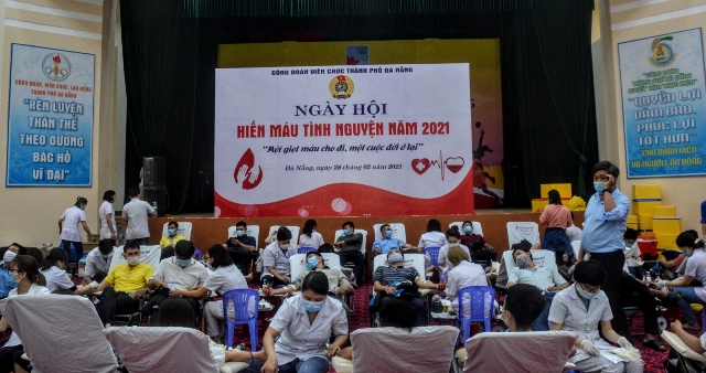 CĐVC thành phố Đà Nẵng: Hơn 600 Công chức viên chức lao động tham gia hiến máu tình nguyện