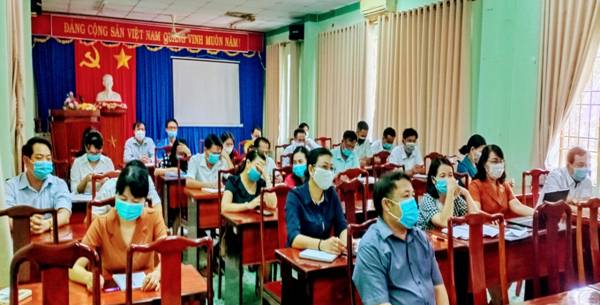 Công đoàn Viên chức tỉnh Bình Phước tập huấn nghiệp vụ công đoàn trực tuyến