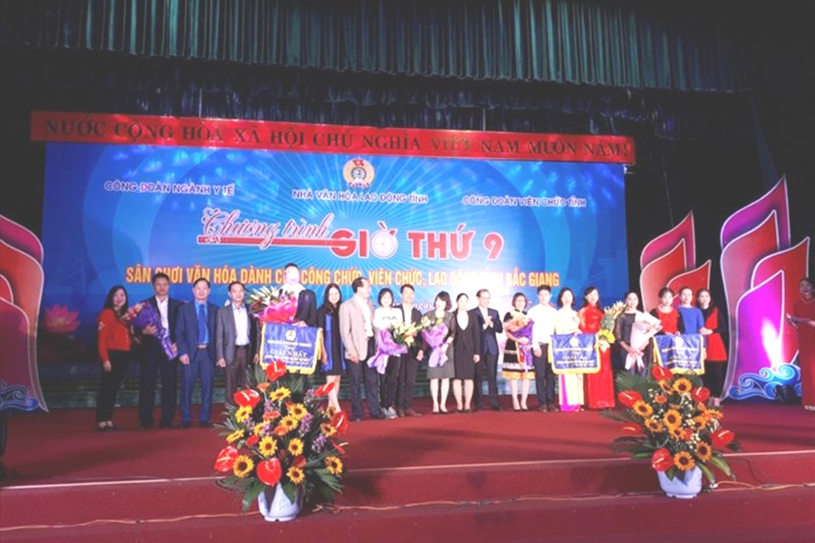 CĐVC Bắc Giang: Sôi nổi Chương trình sân chơi văn hóa “Giờ thứ 9”
