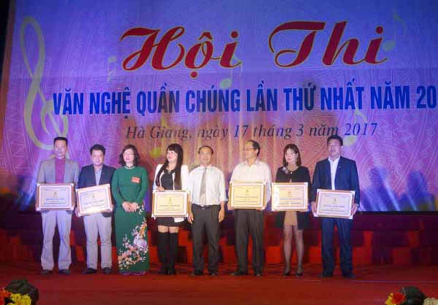 CĐVC tỉnh Hà Giang phối hợp tổ chức Hội thi Văn nghệ Quần chúng lần thứ nhất – Năm 2017