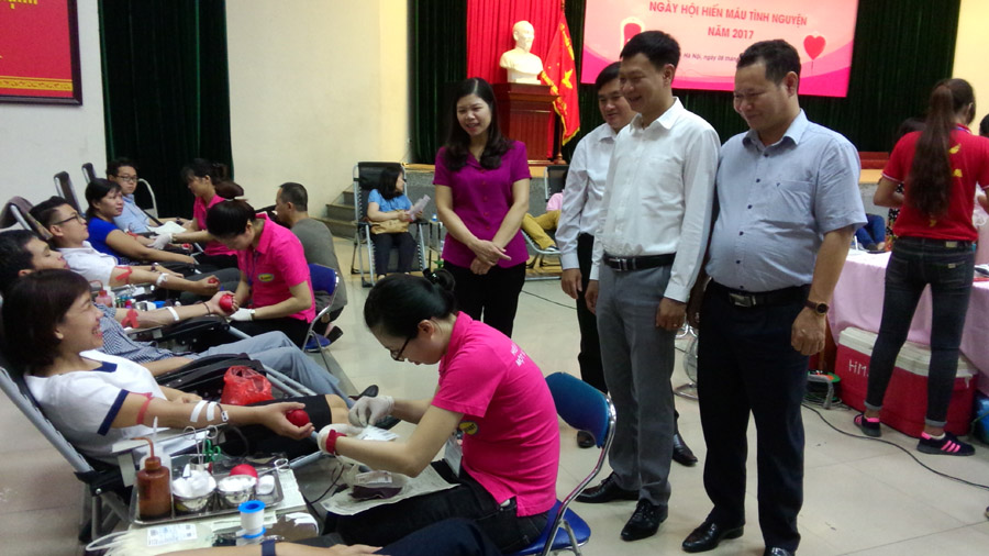 CĐVC TP Hà Nội: Phối hợp tổ chức “Ngày hội hiến máu tình nguyện” năm 2017