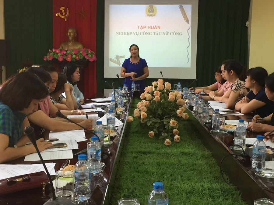 CĐVC TP Hải Phòng tổ chức Hội nghị tập huấn nghiệp vụ công tác nữ công năm 2017