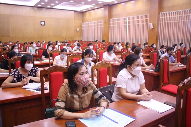 Công đoàn Viên chức tỉnh Bắc Giang tổ chức tập huấn nghiệp vụ công tác công đoàn, tuyên truyền pháp luật