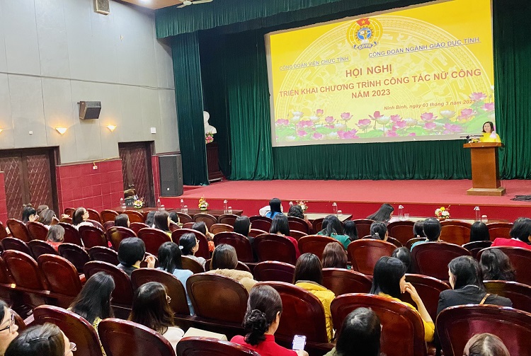 CĐVC tỉnh Ninh Bình tổ chức hưởng ứng Tuần phim kỷ niệm 80 năm Đề cương về Văn hóa Việt Nam