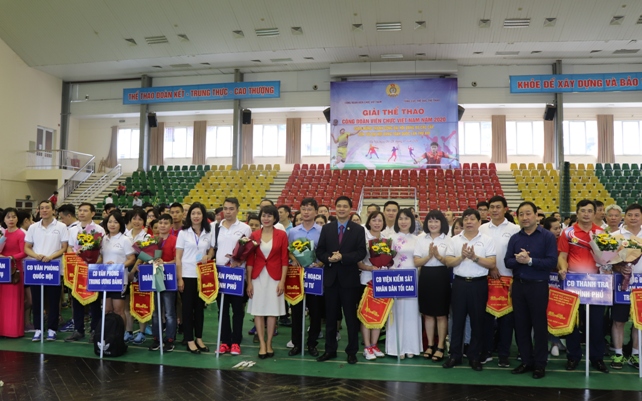 Khai mạc Giải thể thao Công đoàn Viên chức Việt Nam năm 2020