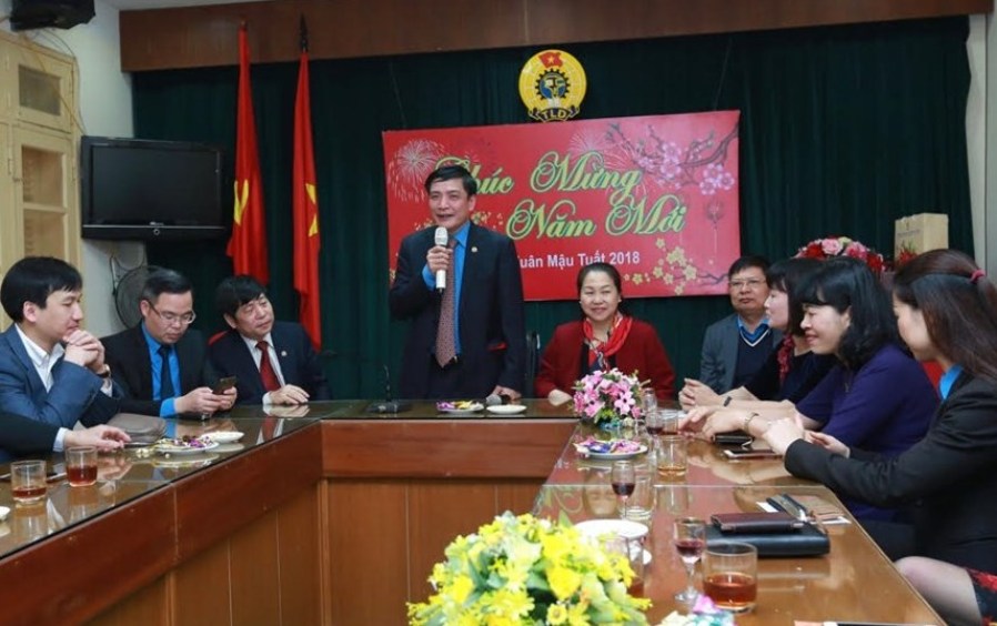 Chủ tịch Tổng Liên đoàn thăm và chúc Tết tại Công đoàn Viên chức Việt Nam