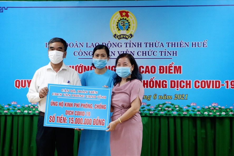 CĐVC Thừa Thiên Huế: Hàng trăm triệu đồng ủng hộ phòng, chống dịch COVID-19
