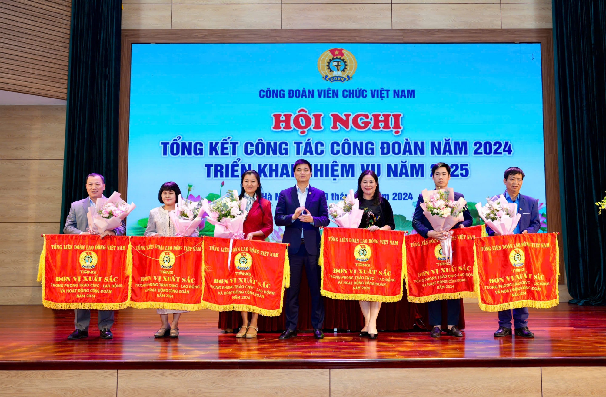 Công đoàn Viên chức Việt Nam tổng kết công tác công đoàn năm 2024 và triển khai nhiệm vụ năm 2025