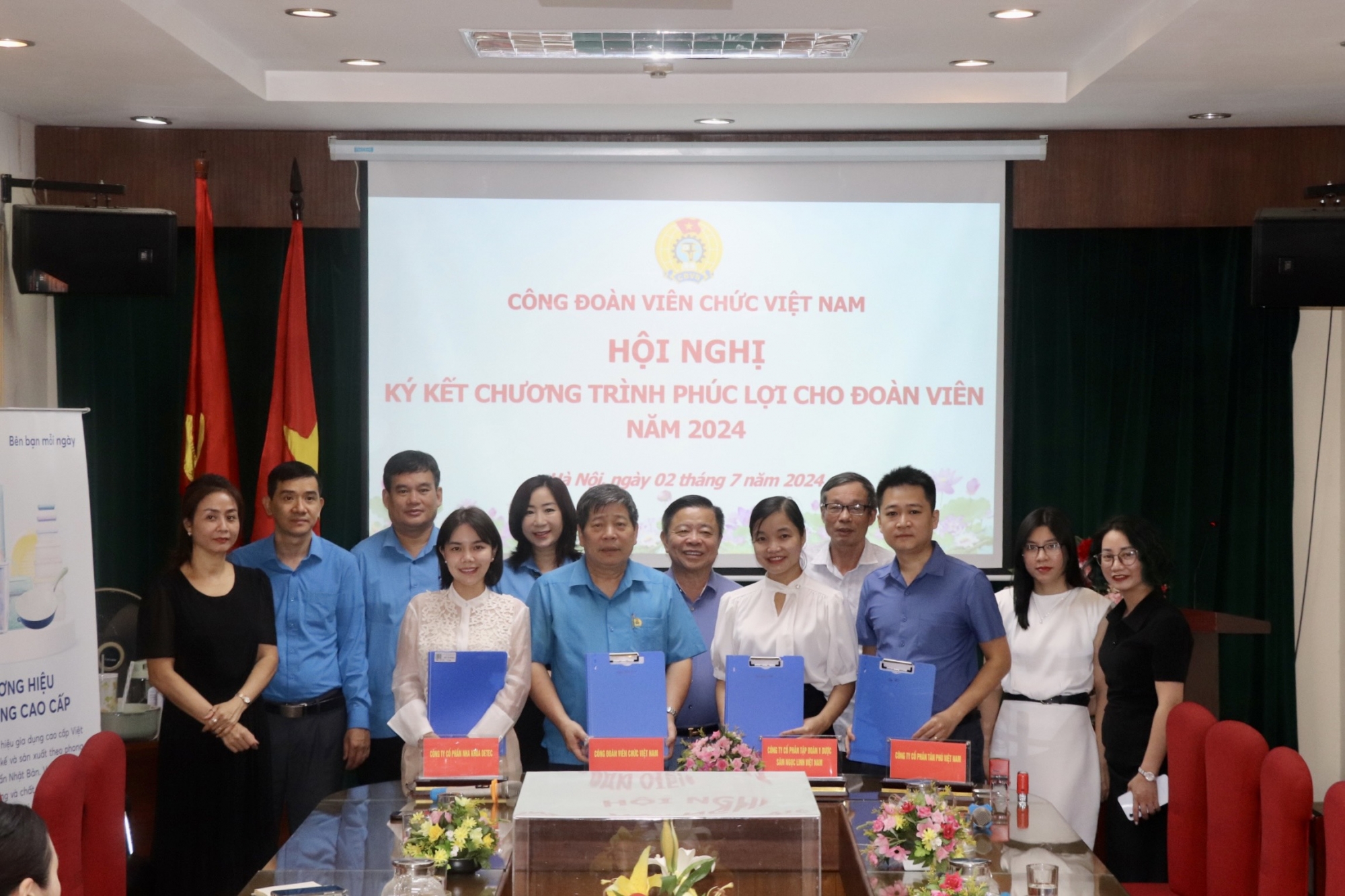 Công đoàn Viên chức Việt Nam k‎ý kết chương trình phúc lợi cho đoàn viên, người lao động