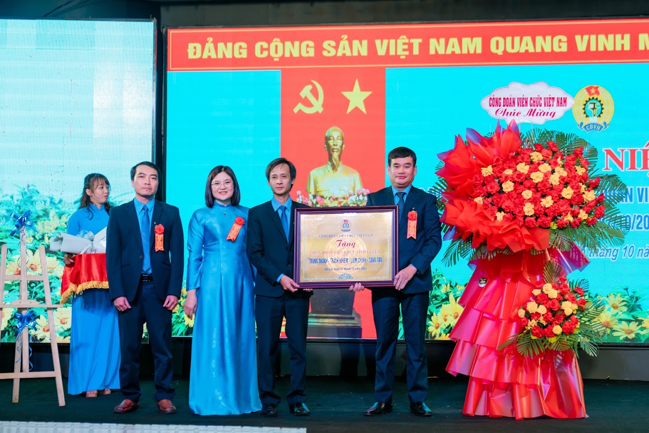 Công đoàn Viên chức tỉnh Gia Lai kỷ niệm 20 năm ngày thành lập