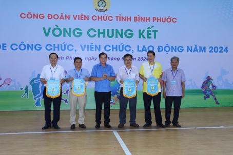 Bế mạc Hội khỏe công chức, viên chức, lao động năm 2024 CĐVC tỉnh Bình Phước