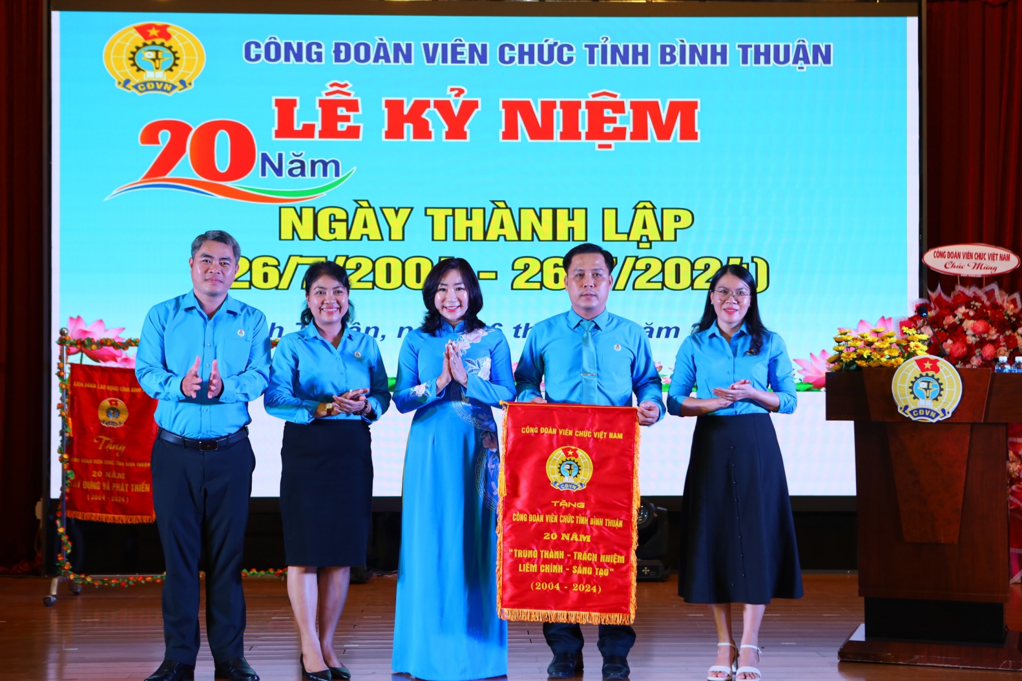 Công đoàn Viên chức Bình Thuận tổ chức kỷ niệm 20 năm Ngày thành lập