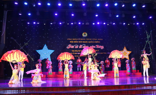 Công đoàn Cơ quan Trung ương Đoàn tổ chức công diễn và trao giải Hội diễn văn nghệ quần chúng 'Bài ca đi cùng năm tháng”