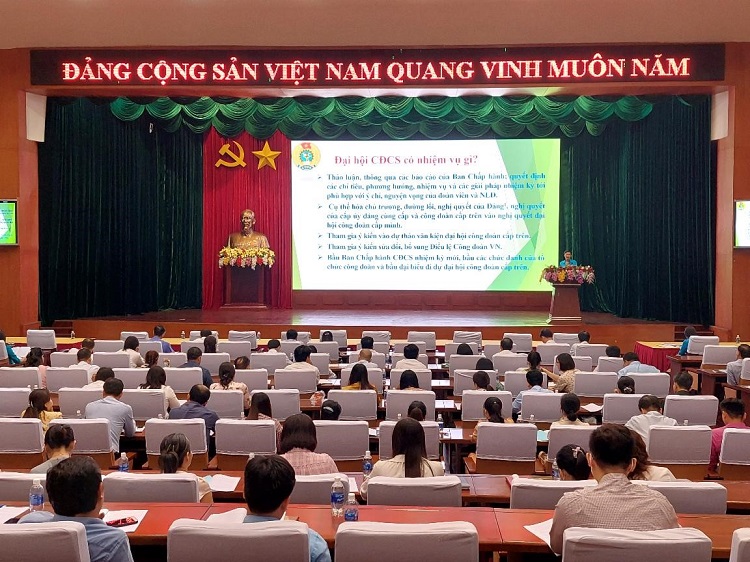 CĐVC tỉnh Bà Rịa - Vũng Tàu tập huấn công tác công đoàn năm 2022