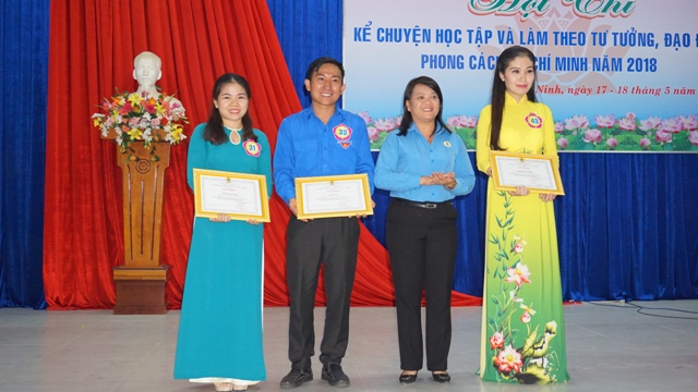 Công đoàn Viên chức tỉnh Tây Ninh tổ chức Hội thi kể chuyện “Học tập và làm theo tư tưởng, đạo đức, phong cách Hồ Chí Minh” năm 2018