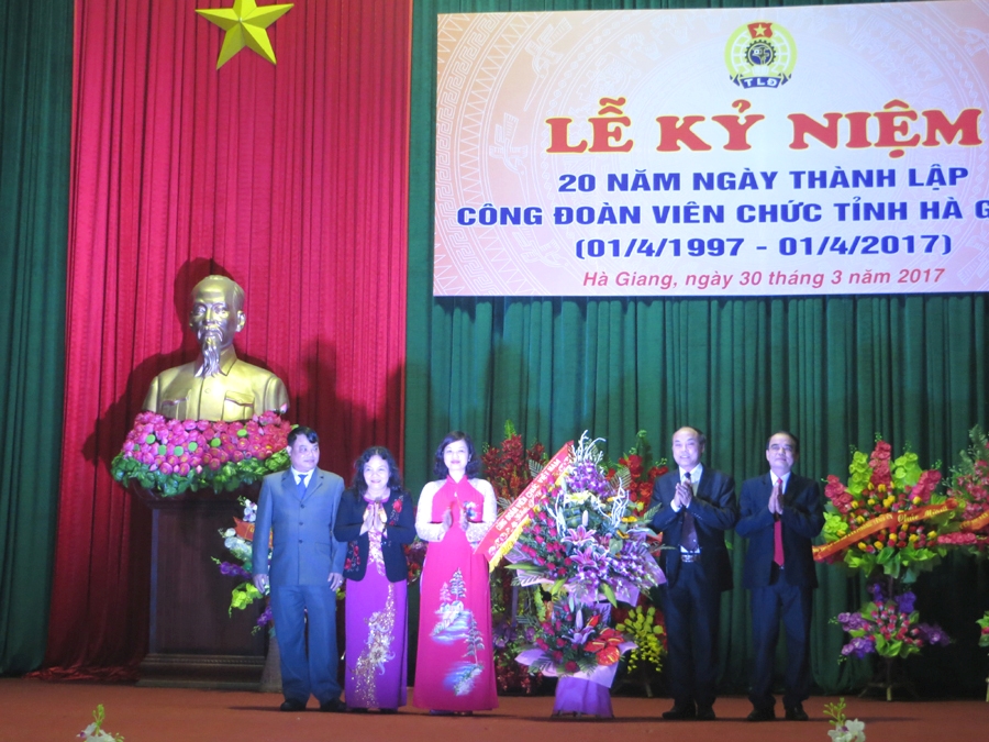 CĐVC tỉnh Hà Giang tổ chức Lễ kỷ niệm 20 năm ngày thành lập