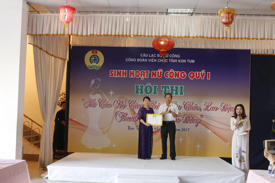 CĐVC tỉnh Kon Tum tổ chức Hội thi Nữ cán bộ công chức viên chức, lao động thanh lịch, duyên dáng