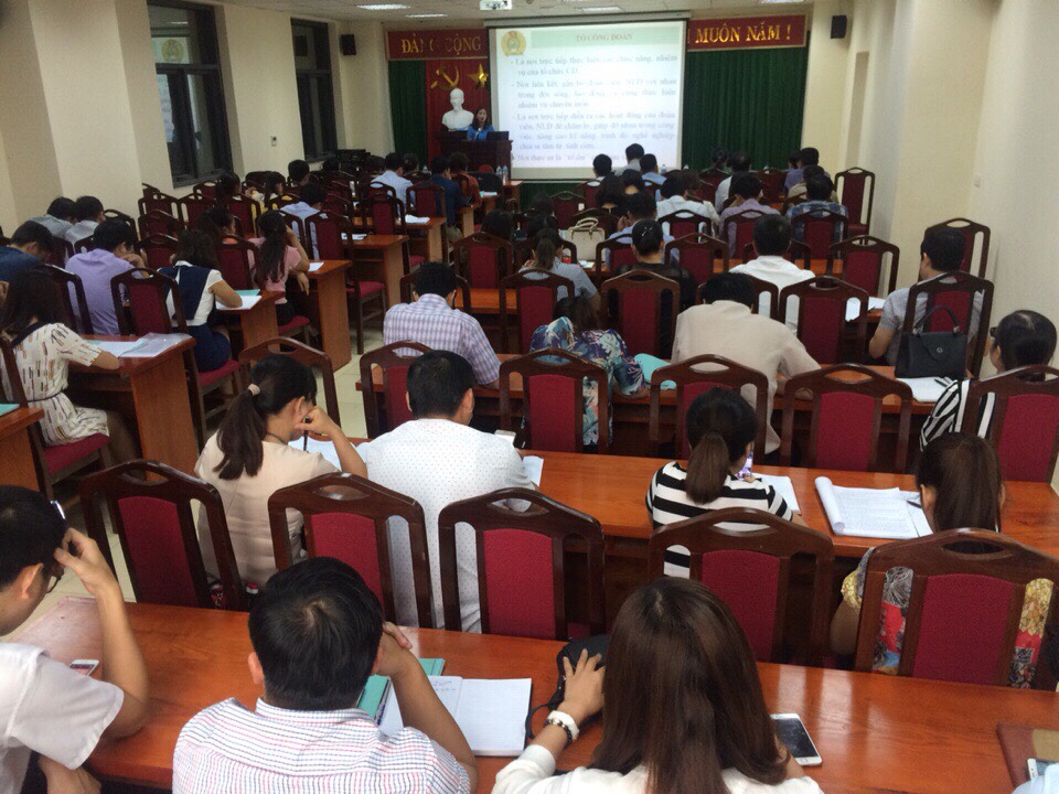 CĐVC tỉnh Bắc Giang tổ chức tập huấn nghiệp vụ cho cán bộ công đoàn cơ sở