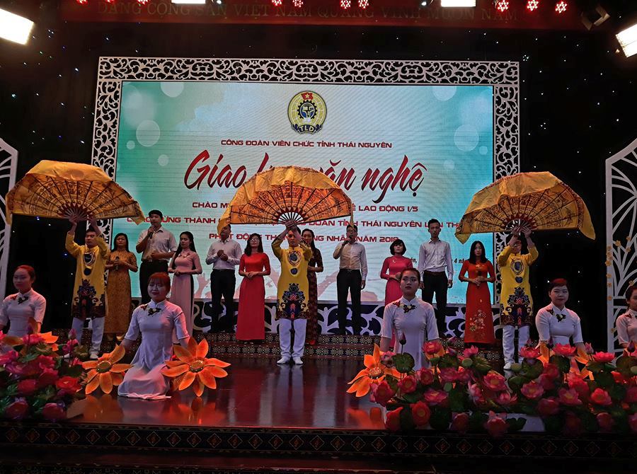 CĐVC tỉnh Thái Nguyên tổ chức chương trình giao lưu văn nghệ 2018
