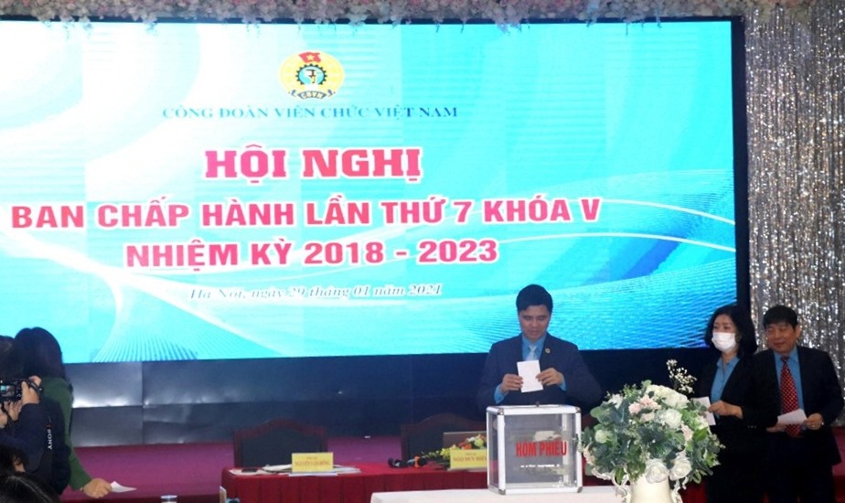 Hội nghị Ban Chấp hành Công đoàn Viên chức Việt Nam lần thứ 7 khóa V, nhiệm kỳ 2018-2023