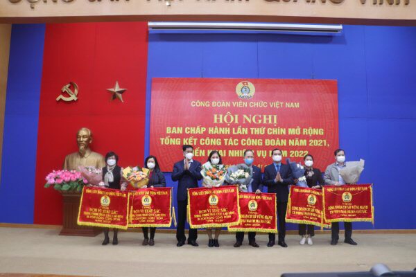 Công đoàn Viên chức Việt Nam tổng kết công tác năm 2021 và tổ chức chương trình “Tết Sum vầy – Xuân Bình an” năm 2022