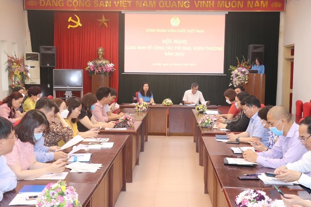 Công đoàn Viên chức Việt Nam tổ chức hội nghị giao ban công tác thi đua - khen thưởng năm 2022