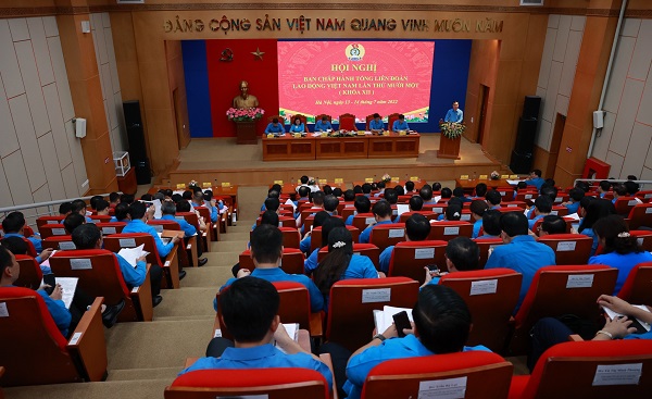 Khai mạc Hội nghị Ban Chấp hành Tổng Liên đoàn Lao động Việt Nam lần thứ 11 (khoá XII)