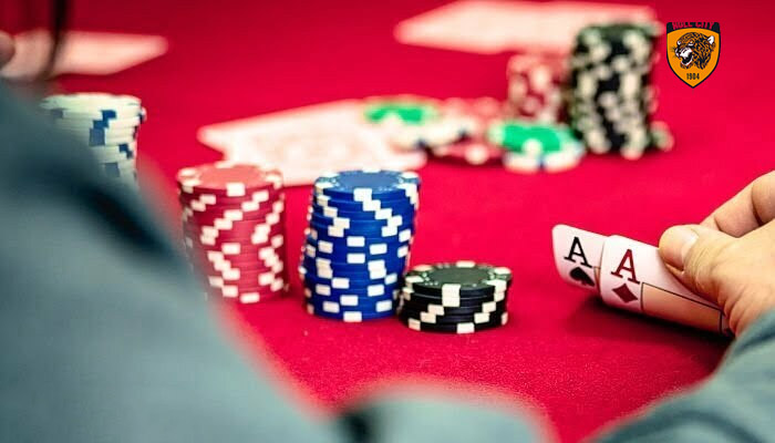 Cược C trong Poker là gì? 3 cách tốt nhất để đặt cược vào C!