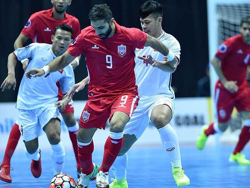 Chinh phục sân cỏ với kỹ thuật thủ môn trong bóng đá 5 người - Monaco Việt Nam