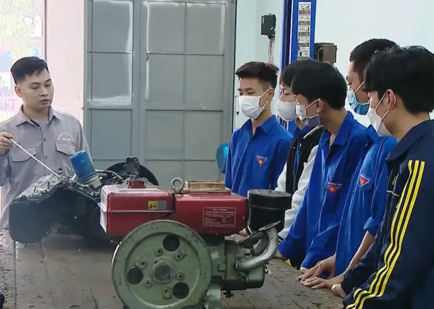 Sau khi hoàn thành chương trình Toán lớp 3, tôi nên học nghề gì? Hướng dẫn chọn nghề nghiệp phù hợp.