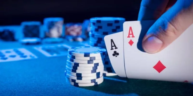 Tiết lộ mẹo chơi poker giúp bạn dễ dàng chiến thắng