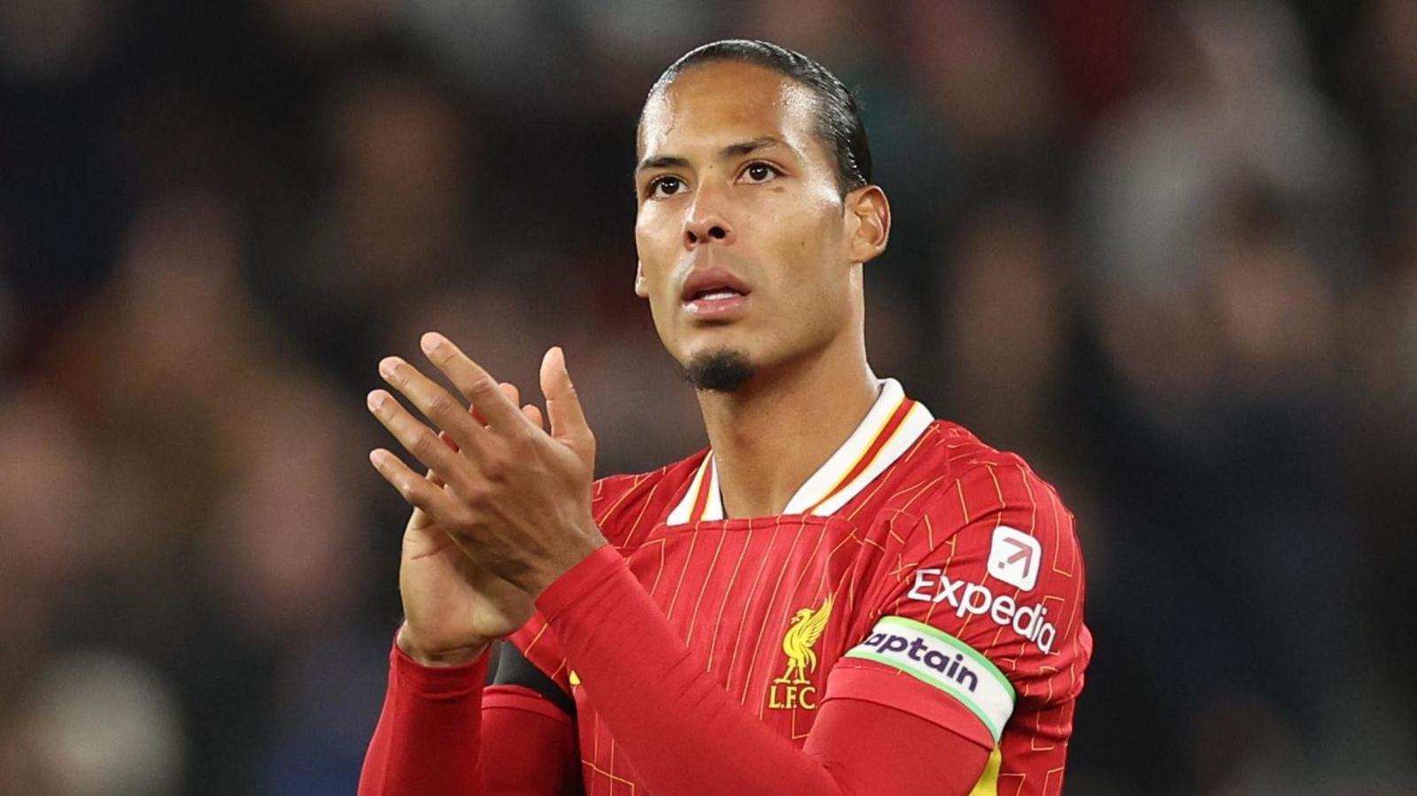 Virgil Van Dijk: Đội trưởng Liverpool phát biểu tại Anfield về hợp đồng mới - BBC Sport