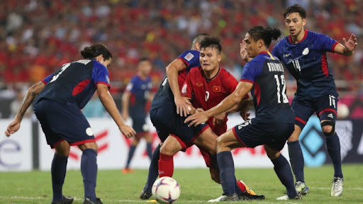 Hướng dẫn cách, kỹ thuật tranh cướp bóng trong thi đấu bóng đá — Trung tâm Bóng đá Nam việt