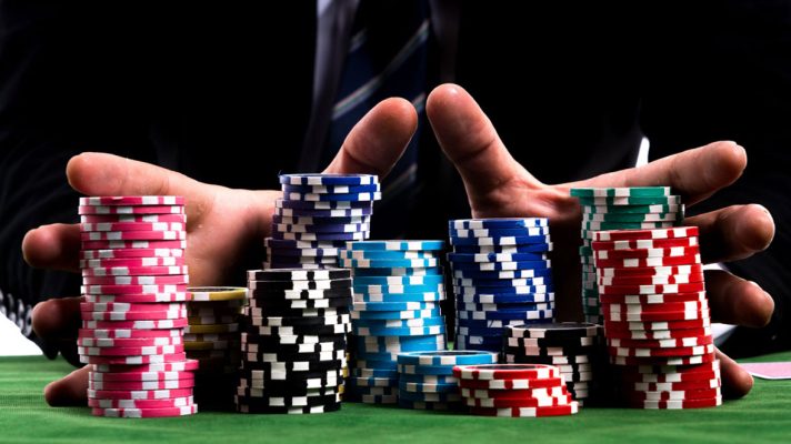 Deep Stack Poker Là Gì? Giải Thích Deep Stack Poker Qua 4 Chiến Thuật