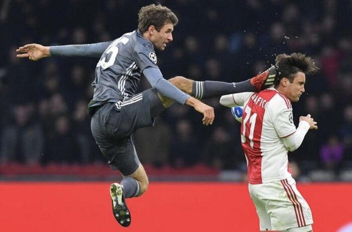 Khám Phá Lỗi Cao Chân Trong Bóng Đá Và Những Điều Cần Lưu Ý