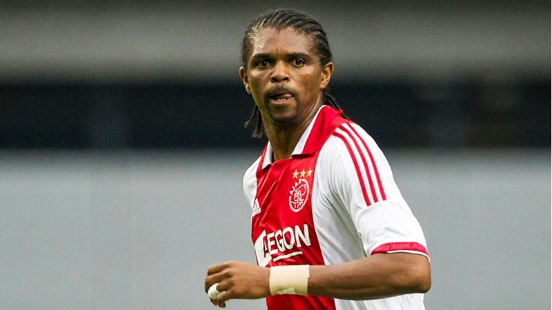 Nwankwo Kanu chắc chắn là cầu thủ Nigeria giành được nhiều danh hiệu nhất. Top 6 cầu thủ Nigeria xuất sắc nhất lịch sử bóng đá