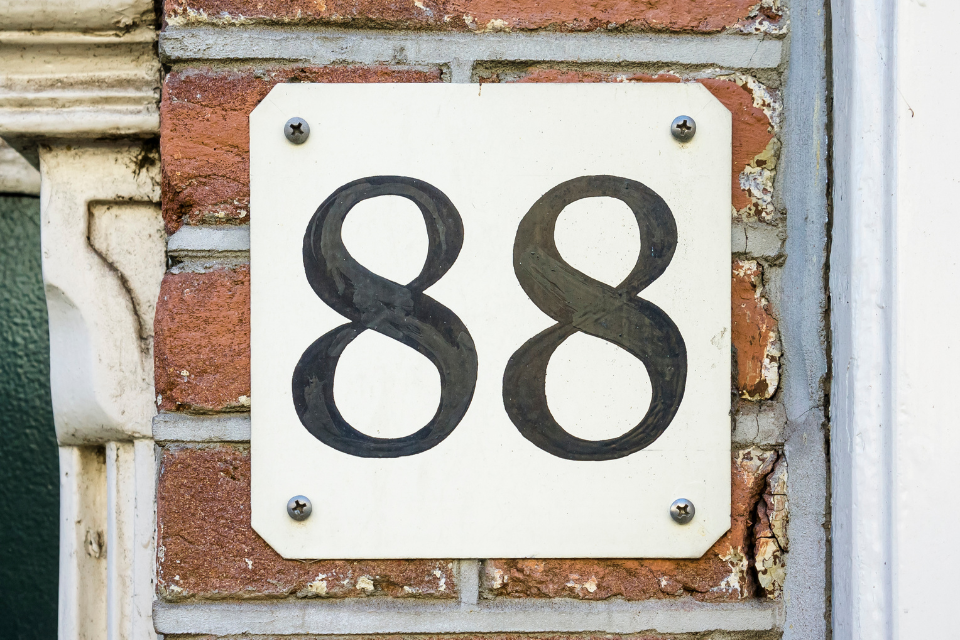 Số 88 biểu tượng cho sự phát tài và tiến lên