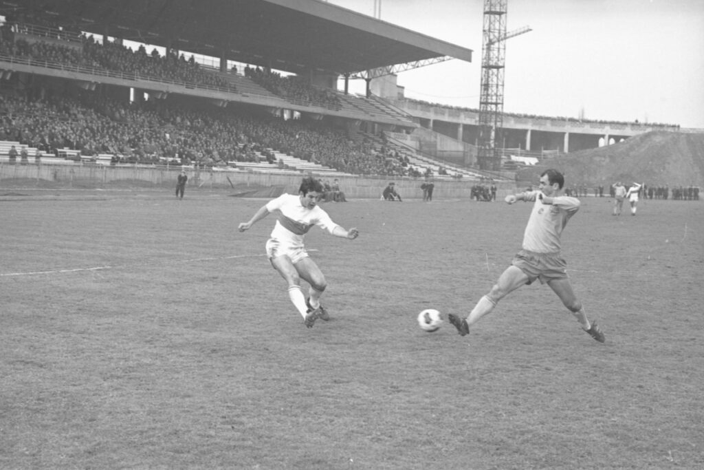 Lịch sử Câu lạc bộ Olympique Lyonnais: Từ khởi đầu đến đế chế của Aulas
